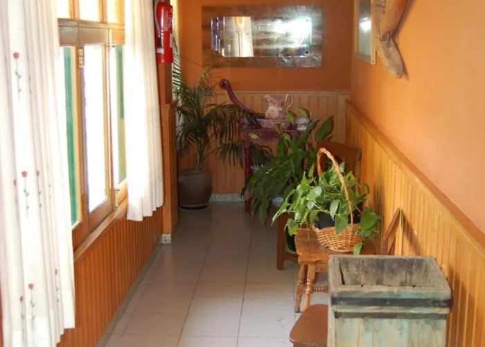 El Sombrerito Hotel 2*